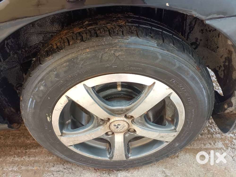 Alloy Wheels Tyres New Rear Spoiler