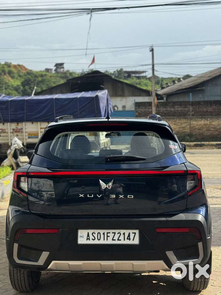 Mahindra Xuv 3xo Ax5l Pg Mt, 2024, Petrol