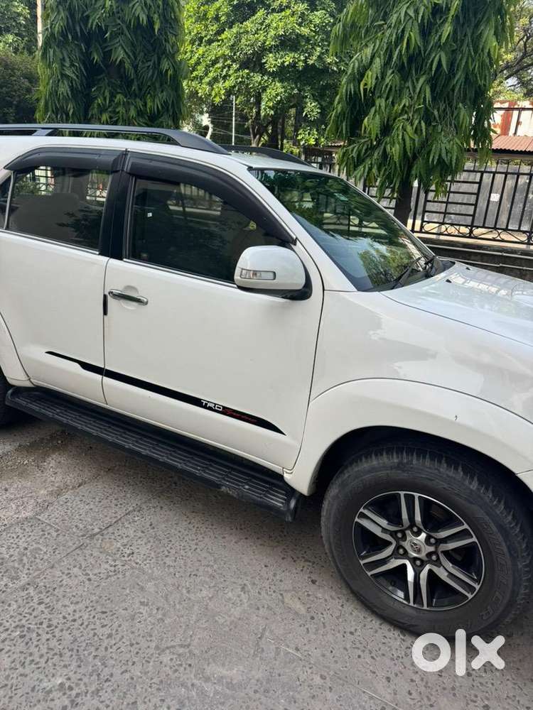 Toyota Diesel Automatic 2015 3rd Owner Within Family Transfer Always