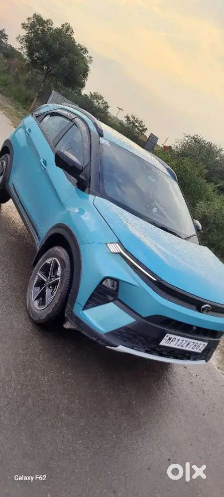 Tata Nexon 2025 Cng & Hybrids 9500 Km Driven