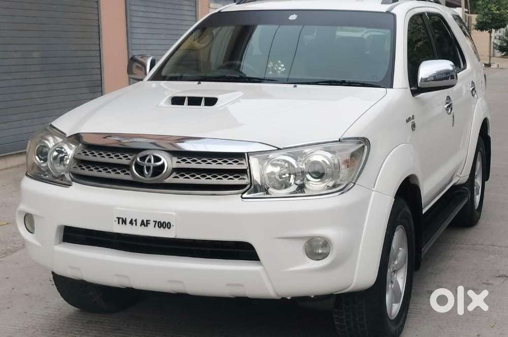 Toyota Fortuner 4x4 At, 2010, Diesel