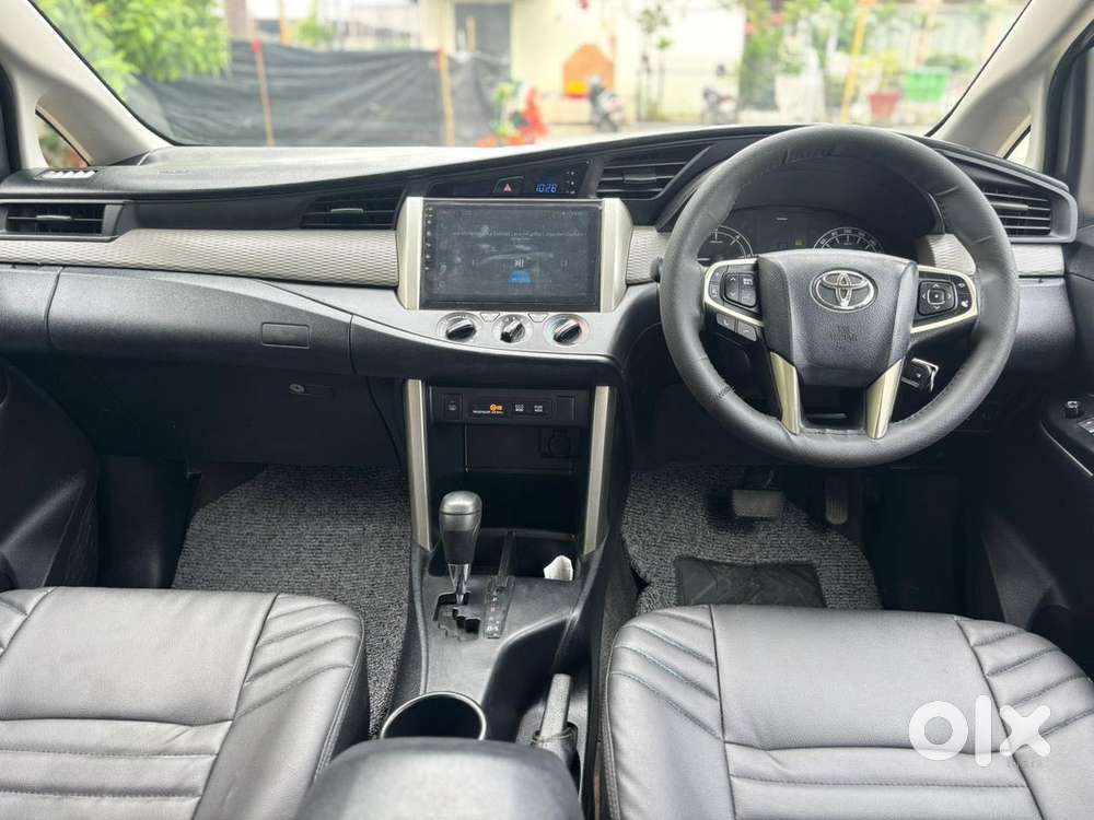Toyota Innova Crysta 2.8 Gx At 8s, 2017, Diesel