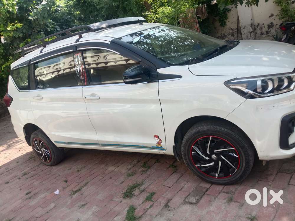 Maruti Suzuki Ertiga Vxi (o) Cng, 2025, Petrol