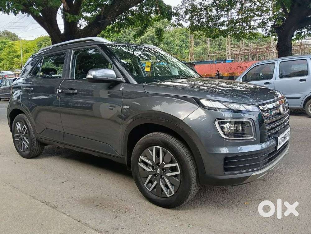 Hyundai Venue S Turbo Dct, 2024, Petrol