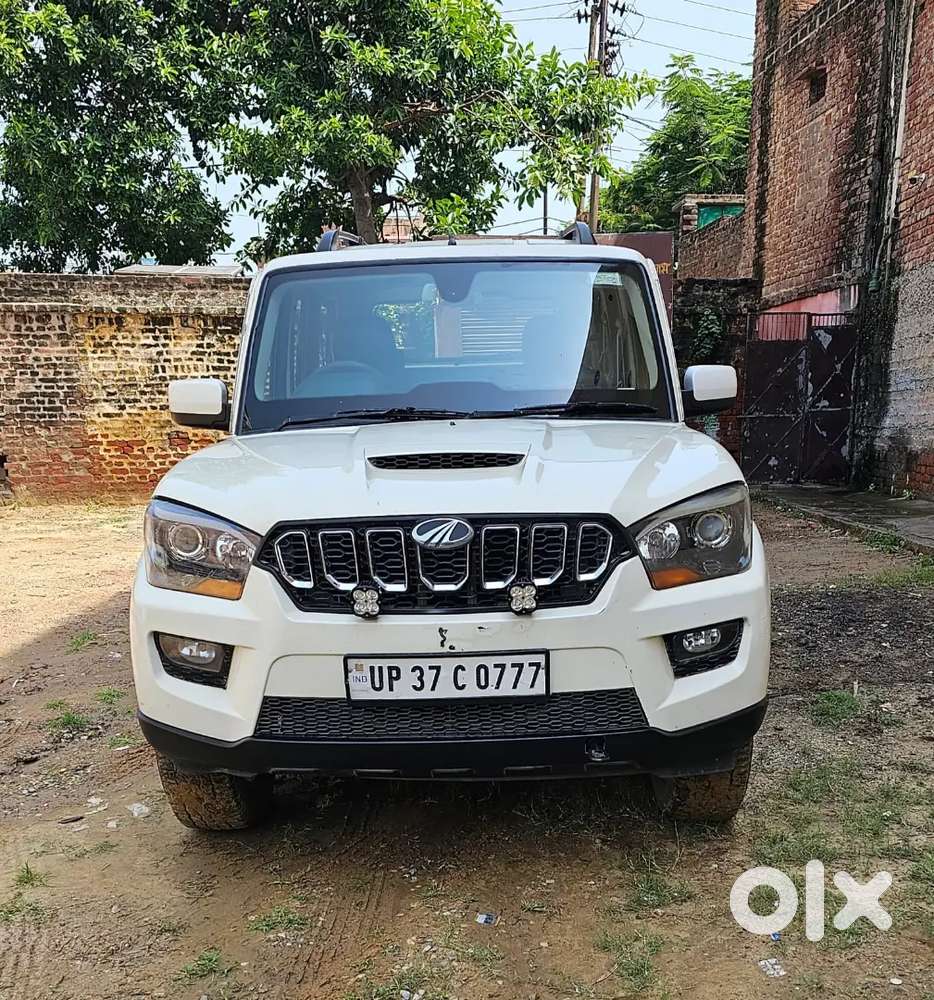 Mahindra Scorpio Classic 2015 Diesel Manual