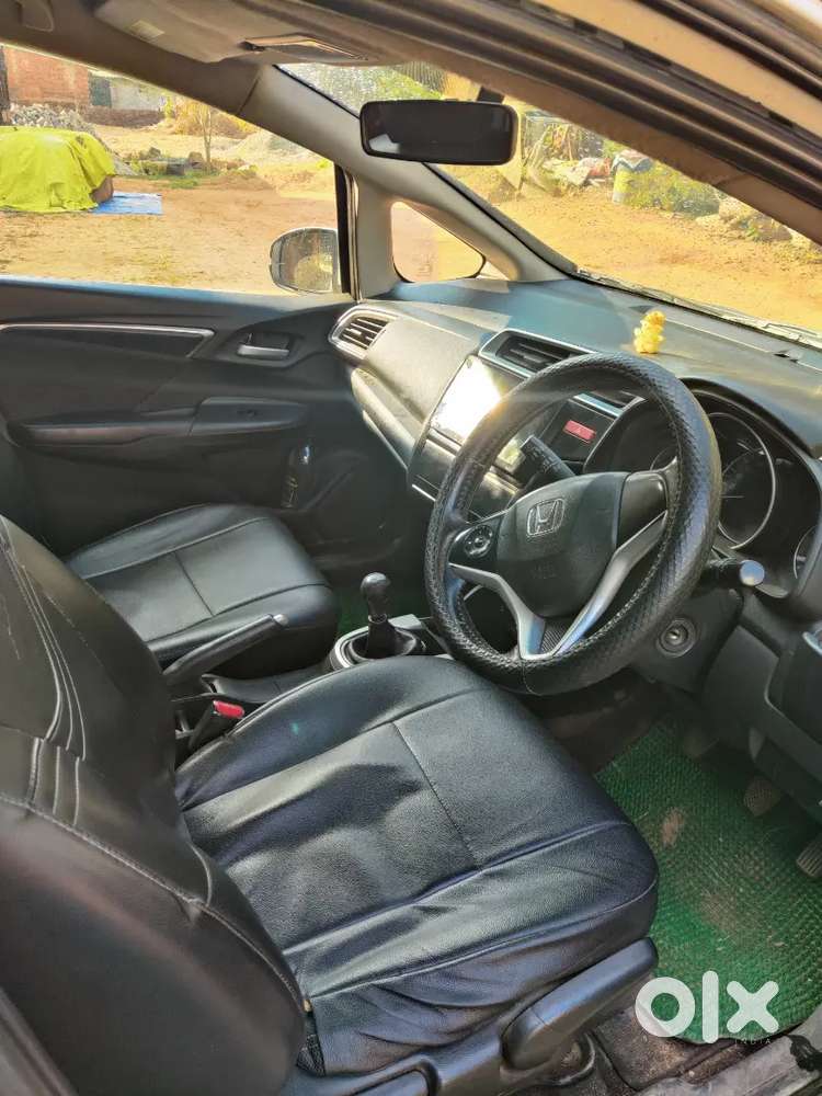 Honda Jazz 2015 Diesel Well Maintained