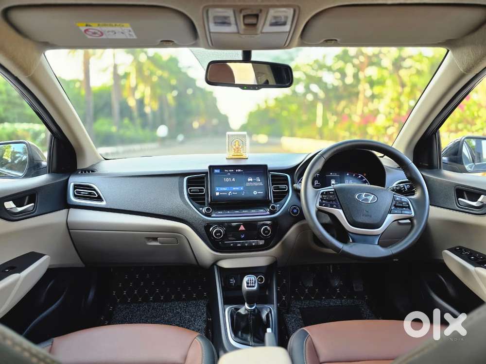 Hyundai Verna 1.5 Sx (o) Vtvt, 2022, Petrol