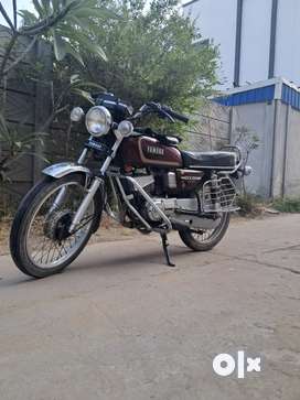 Yamaha bikes best sale old model olx