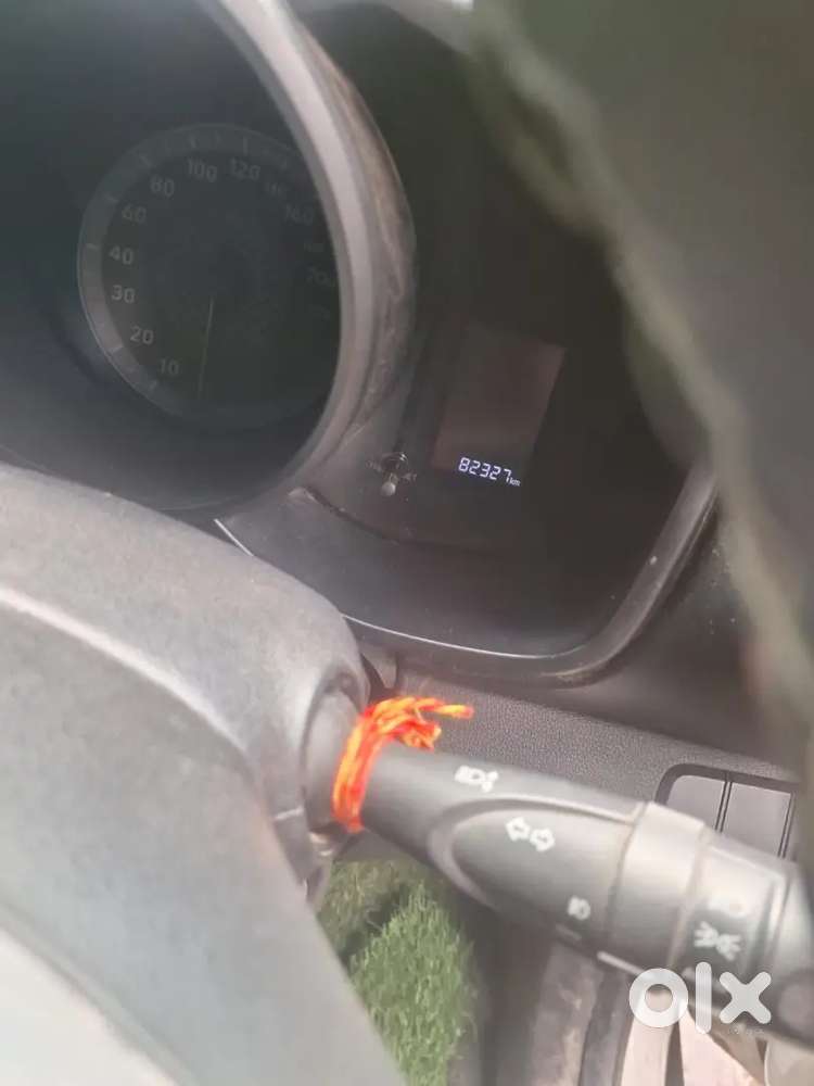 Hyundai Venue 2022 Petrol 82000 Km Driven