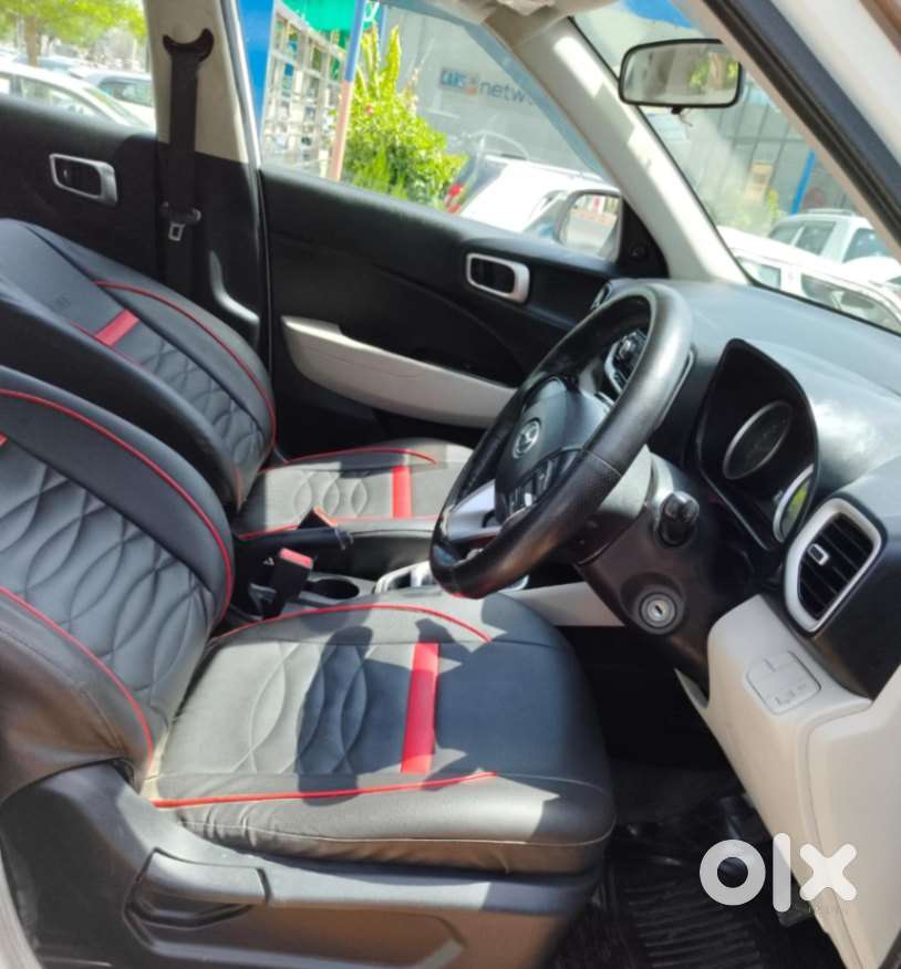 Hyundai Venue E 1.2 Petrol, 2022, Petrol