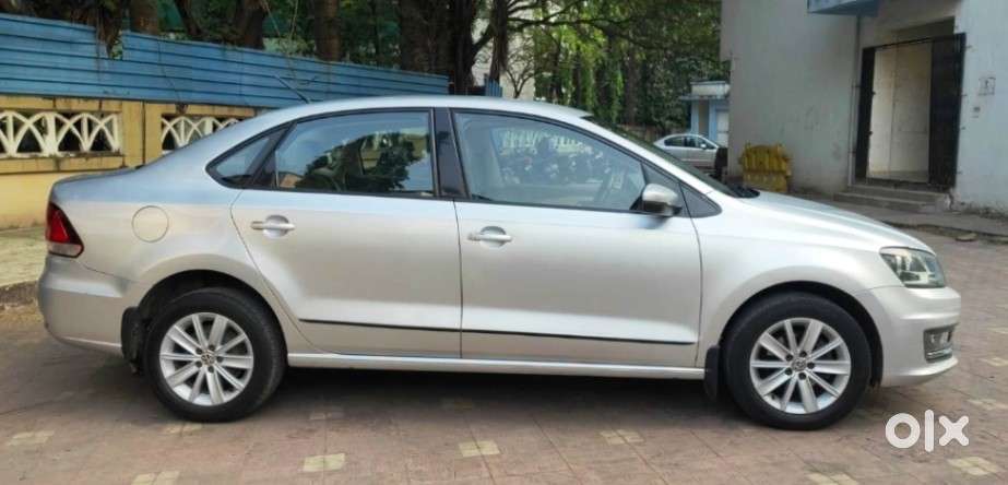 Volkswagen Vento 1.2 Tsi Highline Plus At, 2016, Petrol