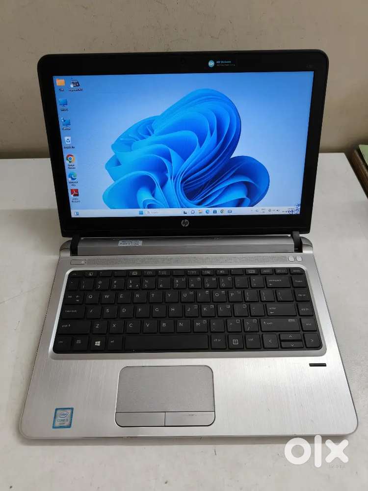 HP i5-6th gen, 128 gb SSD + 500 gb hdd, 8gb ddr4 Ram, 13.3 inch screen