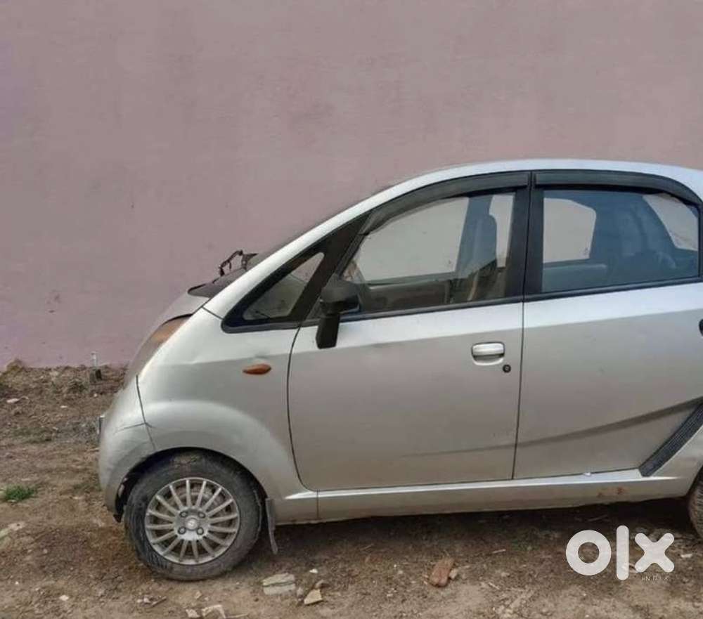 Tata Nano Petrol 2012