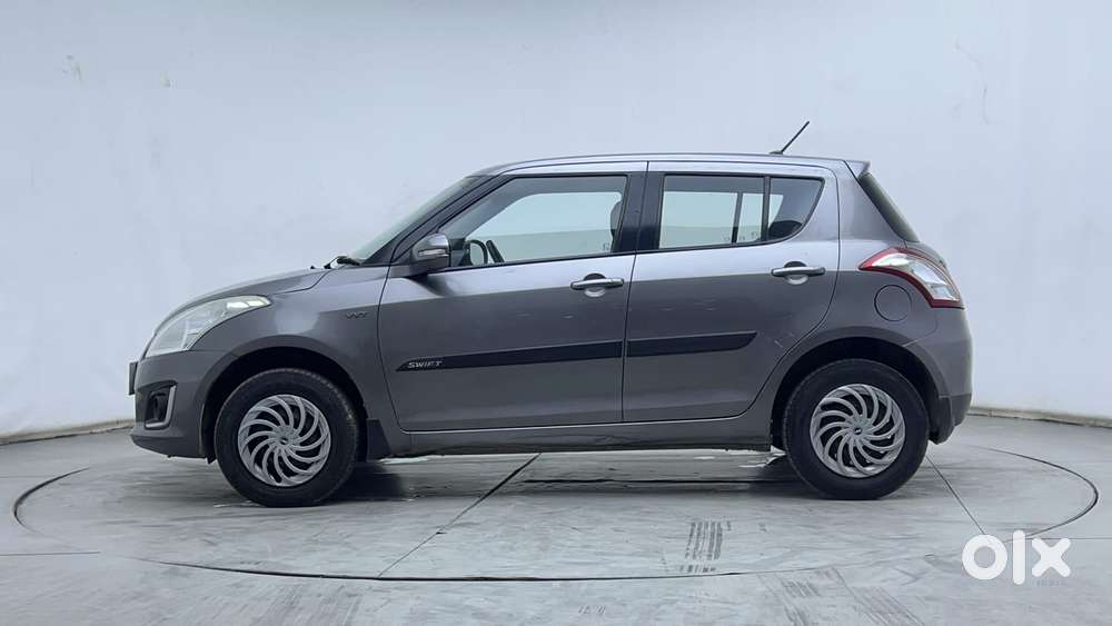 Maruti Suzuki Swift Vvt Vxi, 2016, Petrol