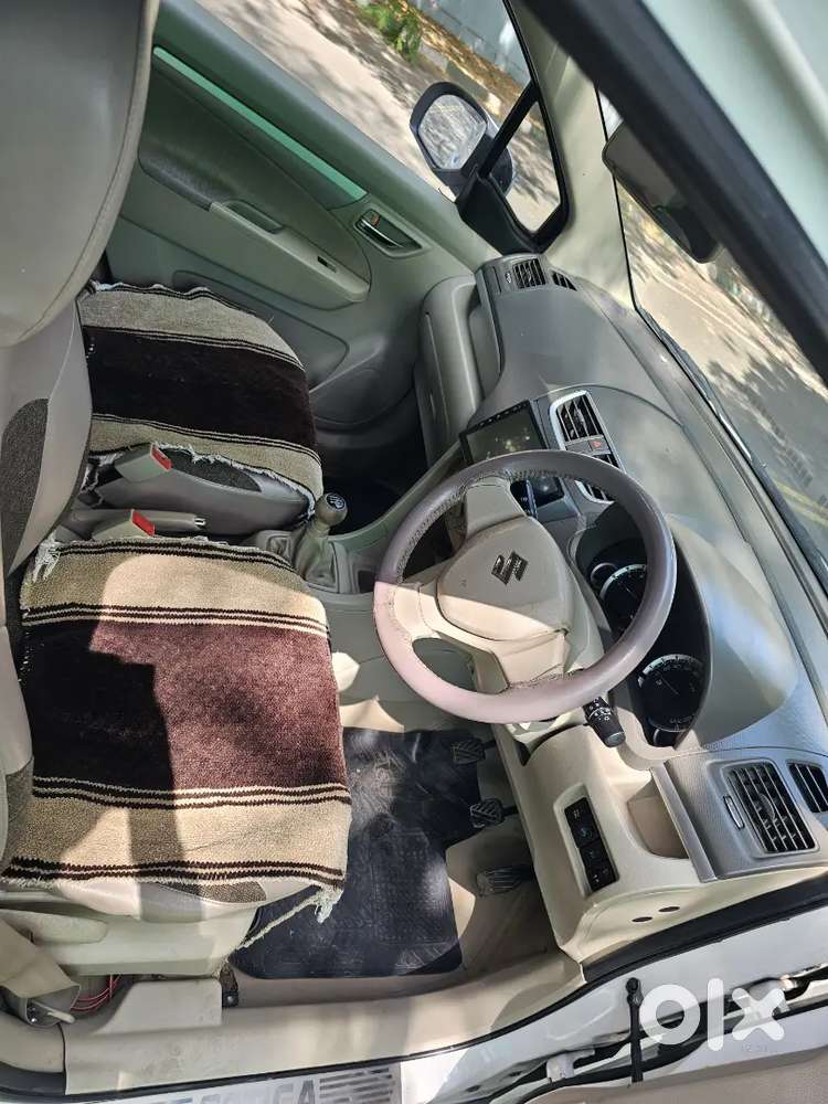 Maruti Suzuki Ertiga 2015