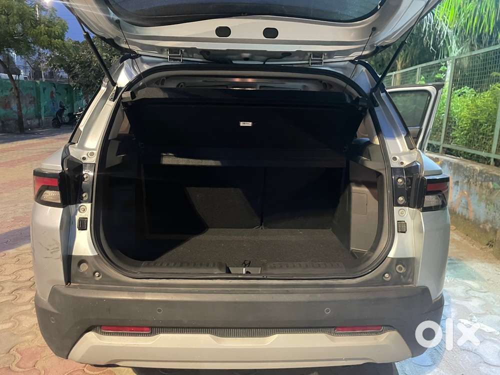 2024 Maruti Suzuki Brezza Petrol
