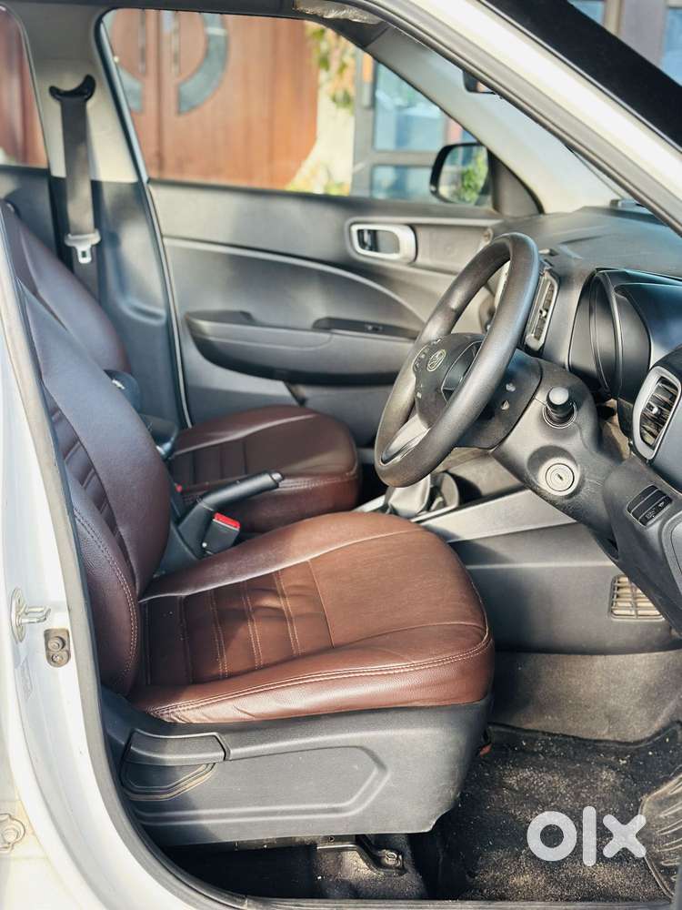 Hyundai Venue S, 2020, Petrol