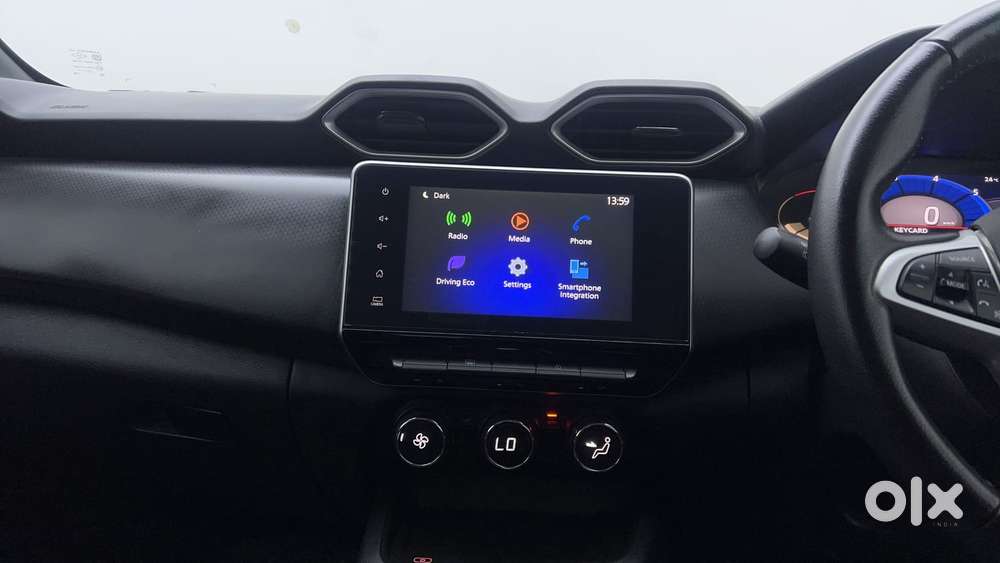 Nissan Magnite 1.0 Xv Premium Turbo Cvt (o), 2022, Petrol