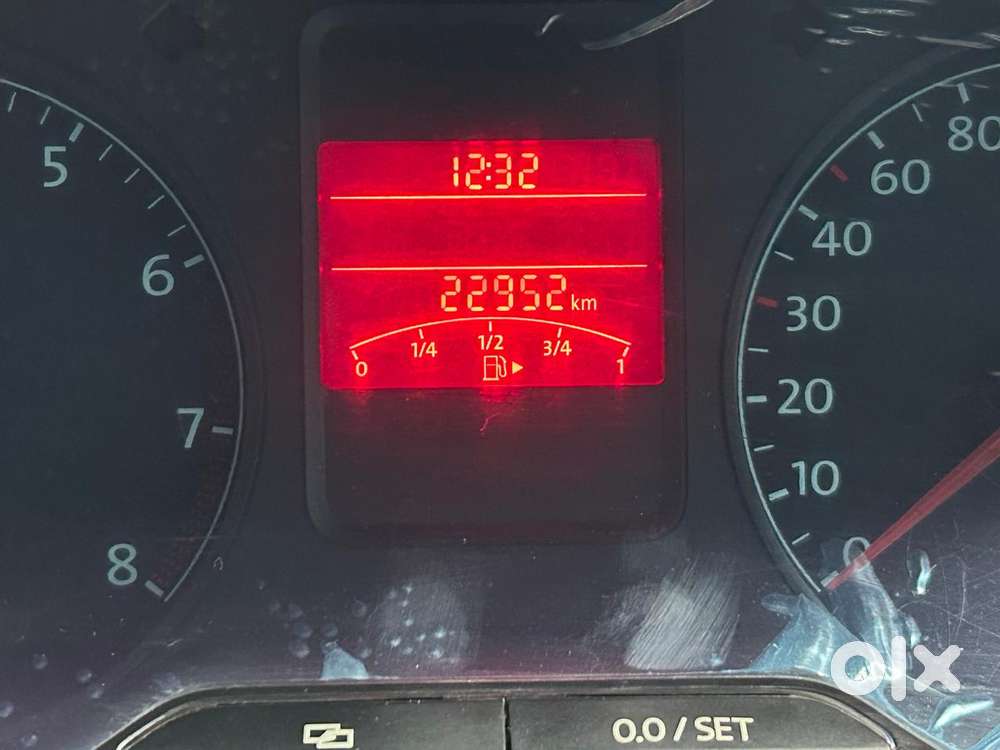 Volkswagen Vento 1.6 Highline Plus 16 Alloy, 2014, Petrol