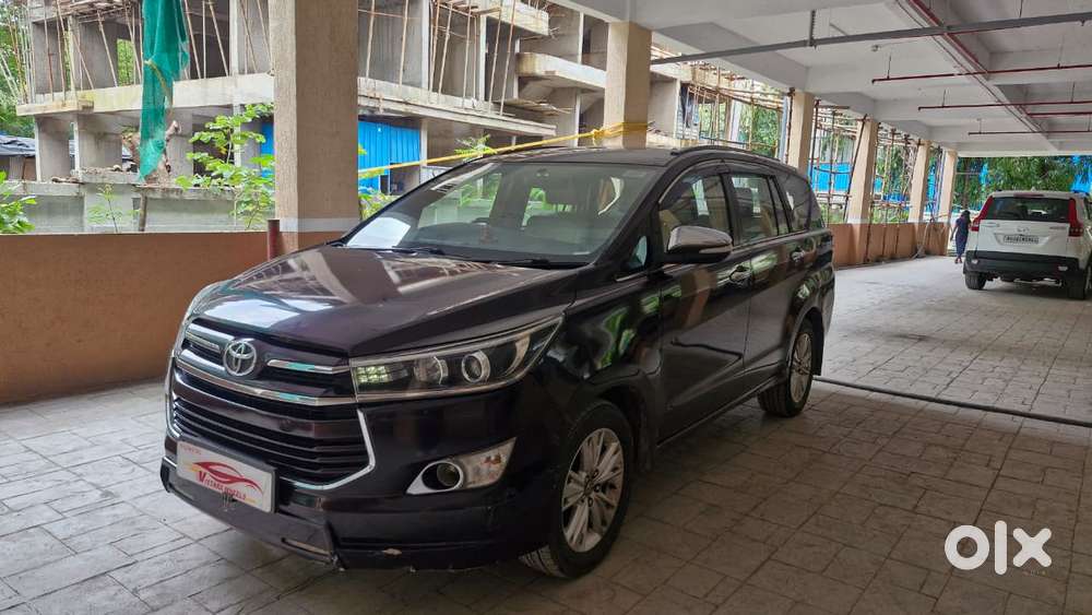 Toyota Innova Crysta 2.8 Zx At 7 Seater, 2017, Diesel