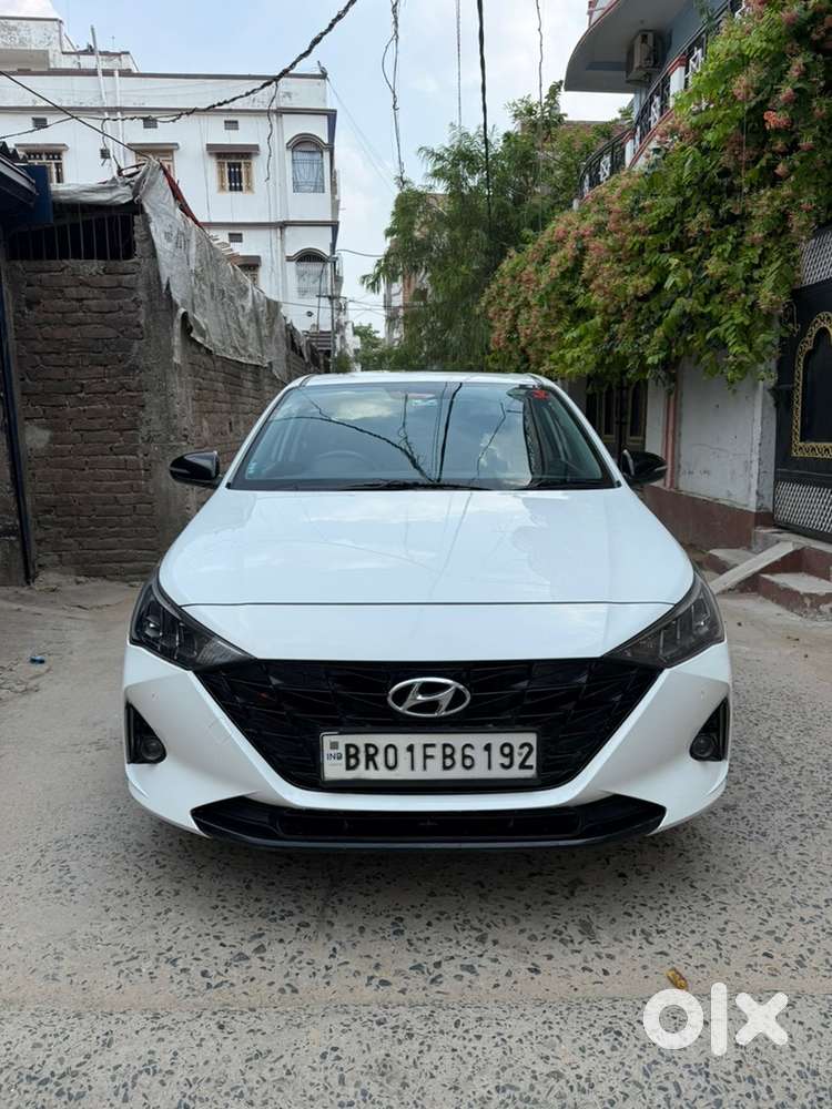 Hyundai Verna Sx(o) Turbo Dct