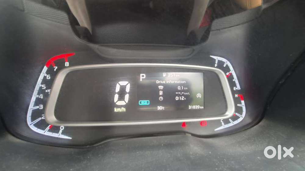 Kia Sonet Petrol 2024 Dct-automatic 1.0 Liters