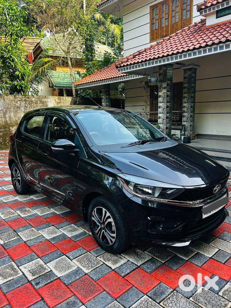 Tata Tiago Petrol 2023