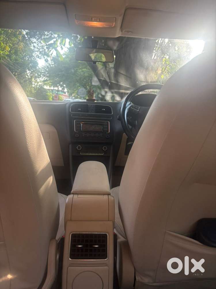 Volkswagen Vento 2015 Automatic