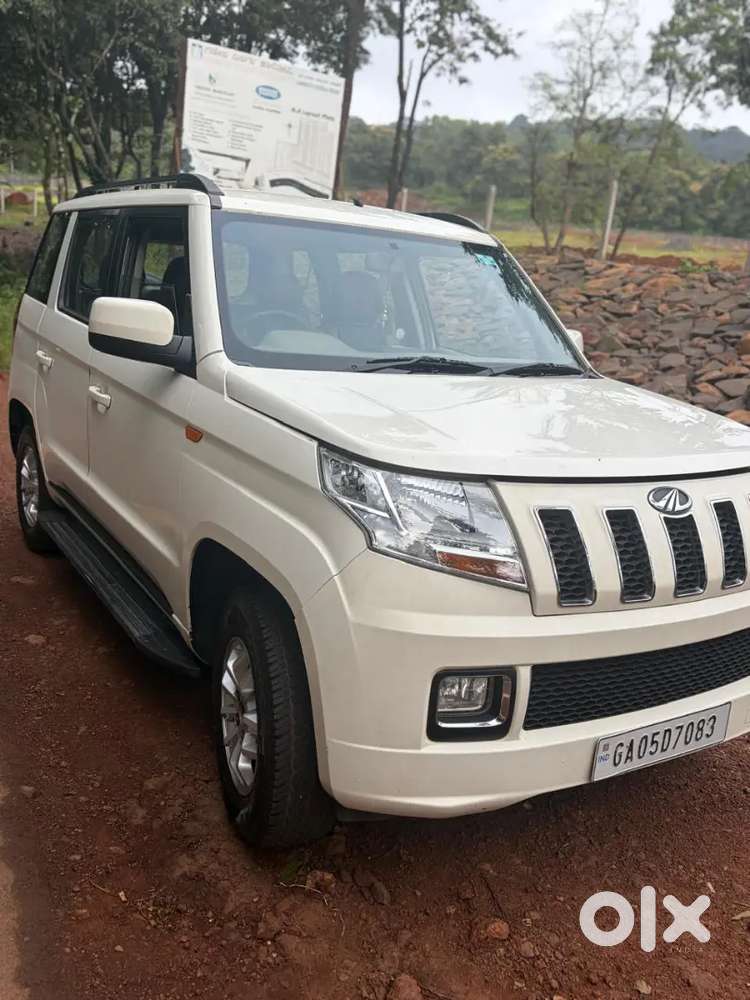 Mahindra Tuv 300 2017