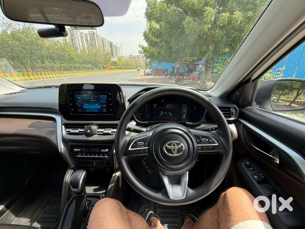Toyota Urban Cruiser Hyryder Well Maintained