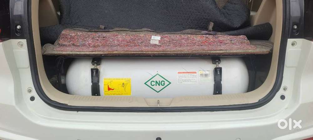 Maruti Suzuki Ertiga Vxi (o) Cng, 2025, Cng & Hybrids