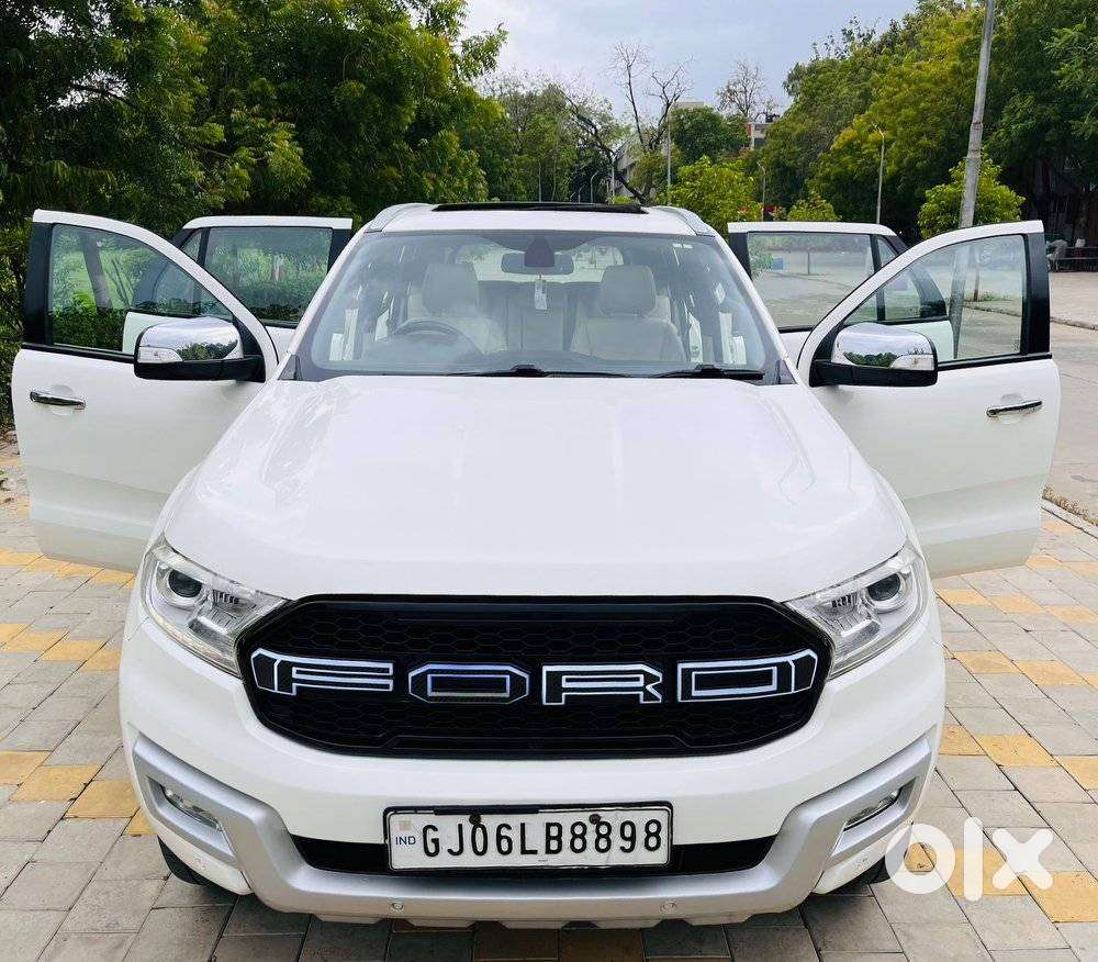 Ford Endeavour 3.2 Titanium At 4x4, 2017, Diesel