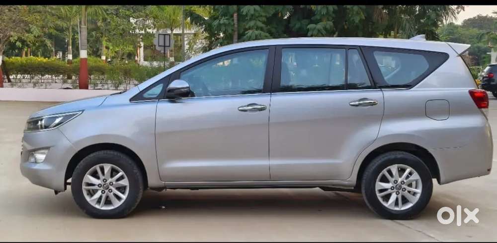 Toyota Innova Crysta 2018 Diesel 93000 Km Driven