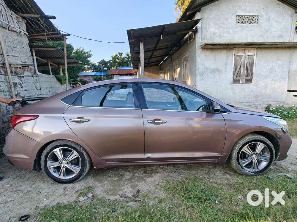 Hyundai Verna Petrol 2019
