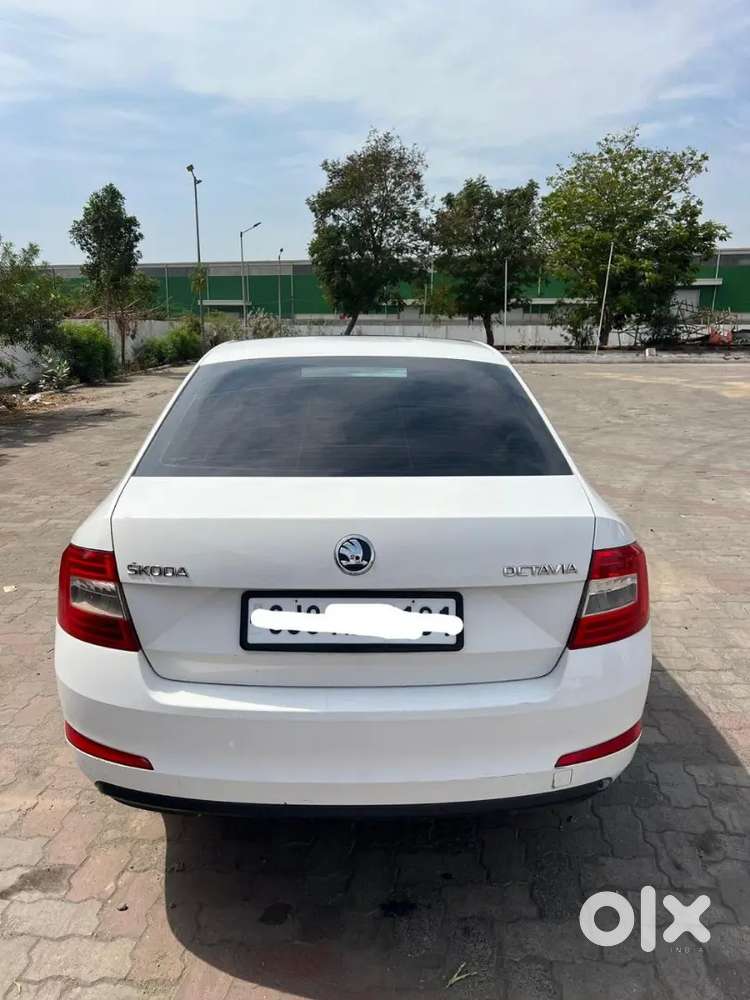 Skoda Octavia Elegance 2014 Diesel Automatic