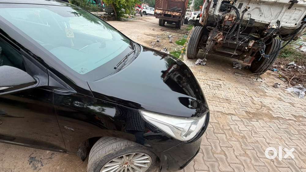 Hyundai Verna Petrol 60000 Km Driven