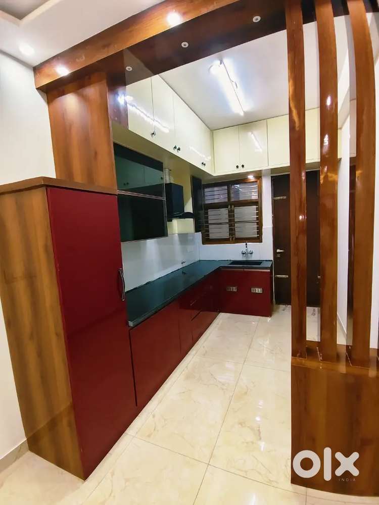 Brand new 1 BHK individual house 1 st floor LEASE near city bus stand