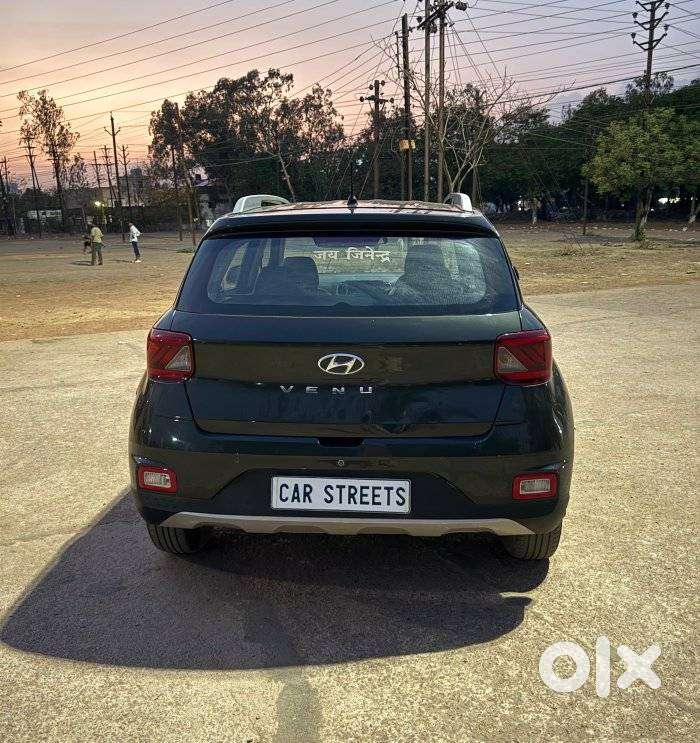 Hyundai Venue S 1.2 Petrol, 2021, Petrol