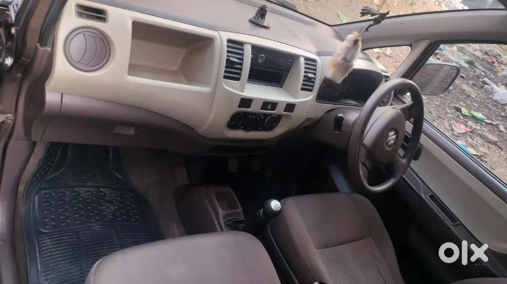 Car Very Good Condition Ac Bhi Bhut Acha Hai