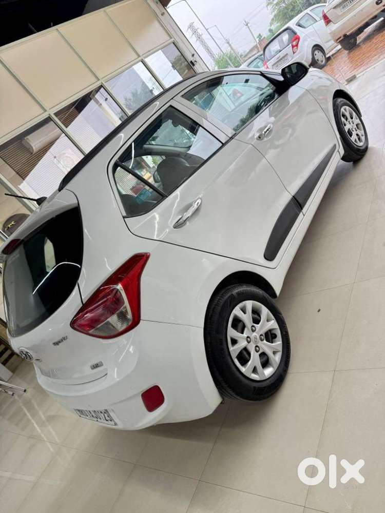 Hyundai Grand I10 Sportz 1.2 Kappa Vtvt, 2014, Petrol