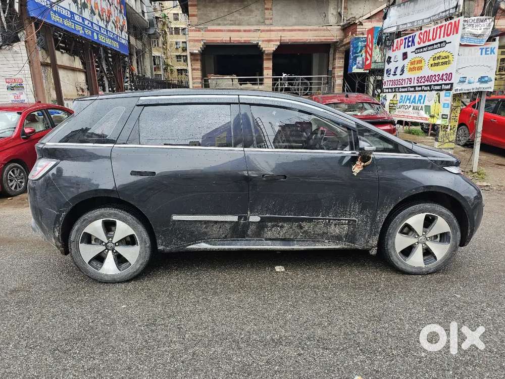 Mg Windsor Ev Essence 2025