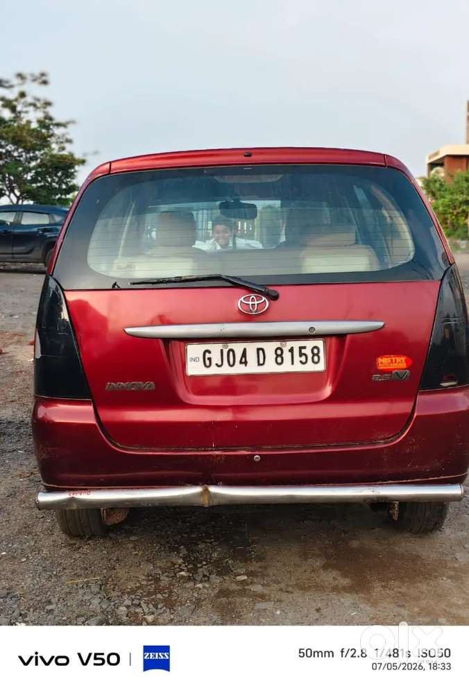 Toyota Innova Hycross 2.0 2005
