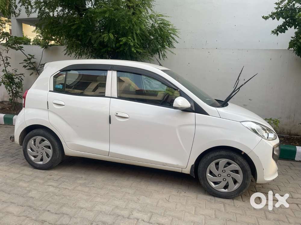Hyundai New Santro Petrol Mintcondition And Less Driven