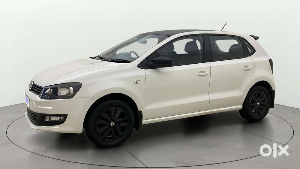 Volkswagen Polo Petrol Highline 1.2l, 2013, Cng & Hybrids