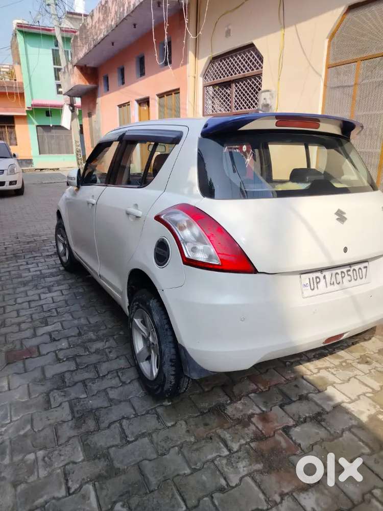 Maruti Suzuki Swift 2015