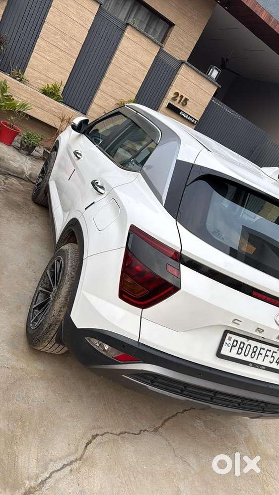 Hyundai Creta 2023 Diesel Well Maintained