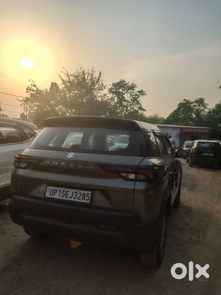 Maruti Suzuki Brezza 1.5 Vxi Smart Hybrid, 2024, Petrol