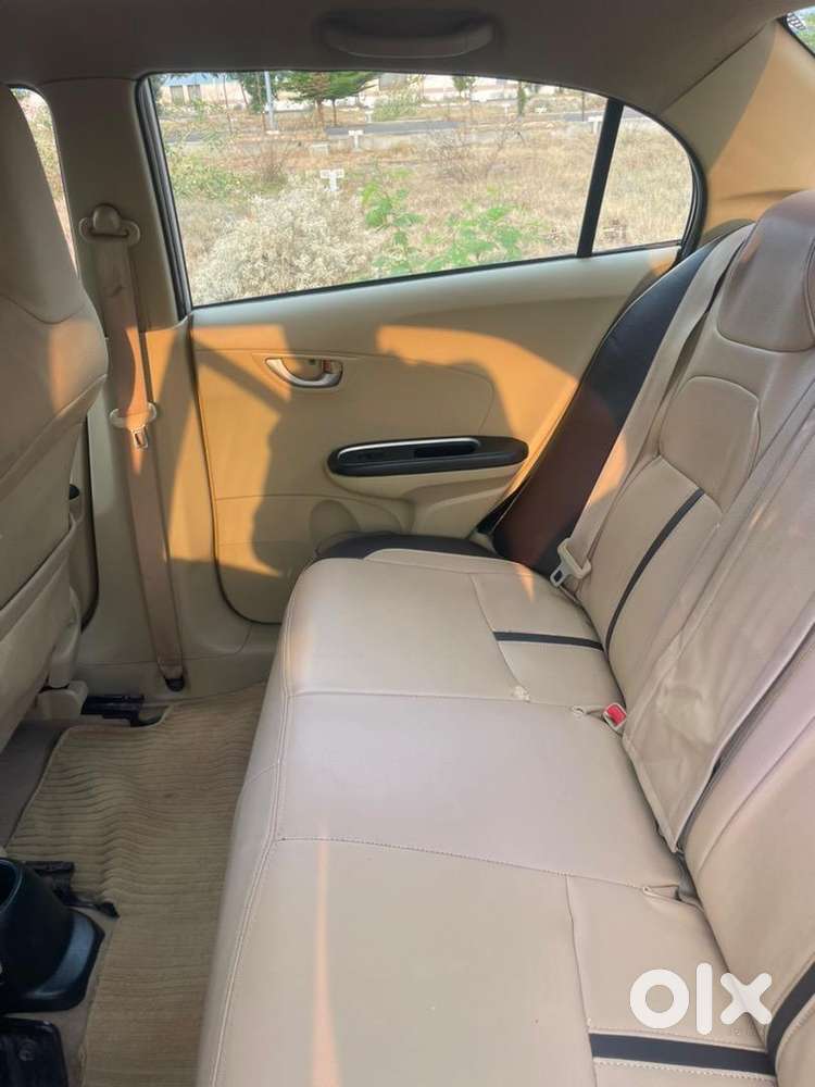 Honda Amaze 2nd Gen 2016 Diesel 105000 Km Driven