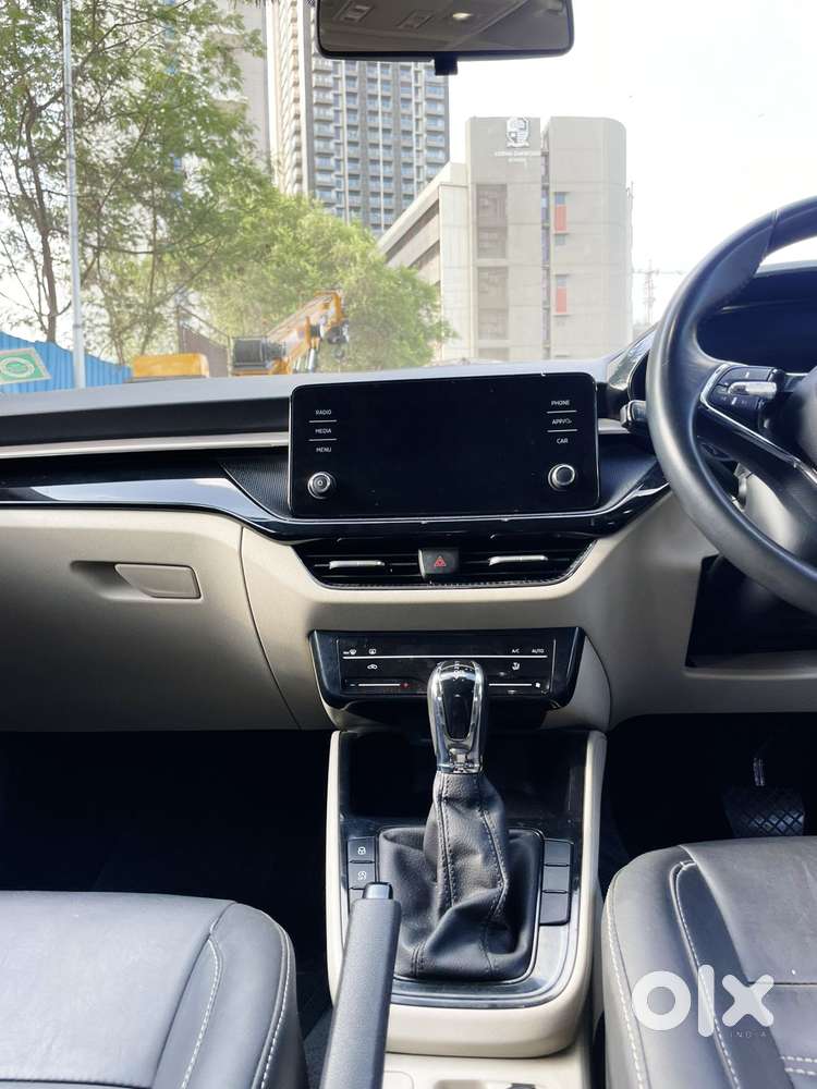 Skoda Slavia 1.0 Ambition Tsi At, 2024, Petrol