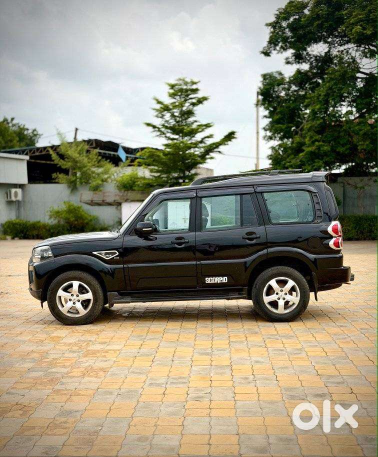 Mahindra Scorpio S11 Mt 7s, 2023, Diesel